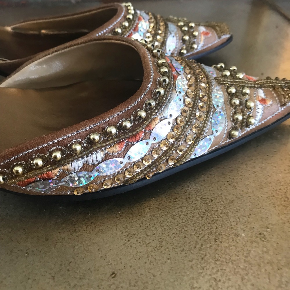 Shoes - Picture 4 of 5